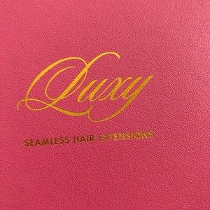 SEAMLESS CLIP IN HAIR EXTENSIONS - DARK BROWN